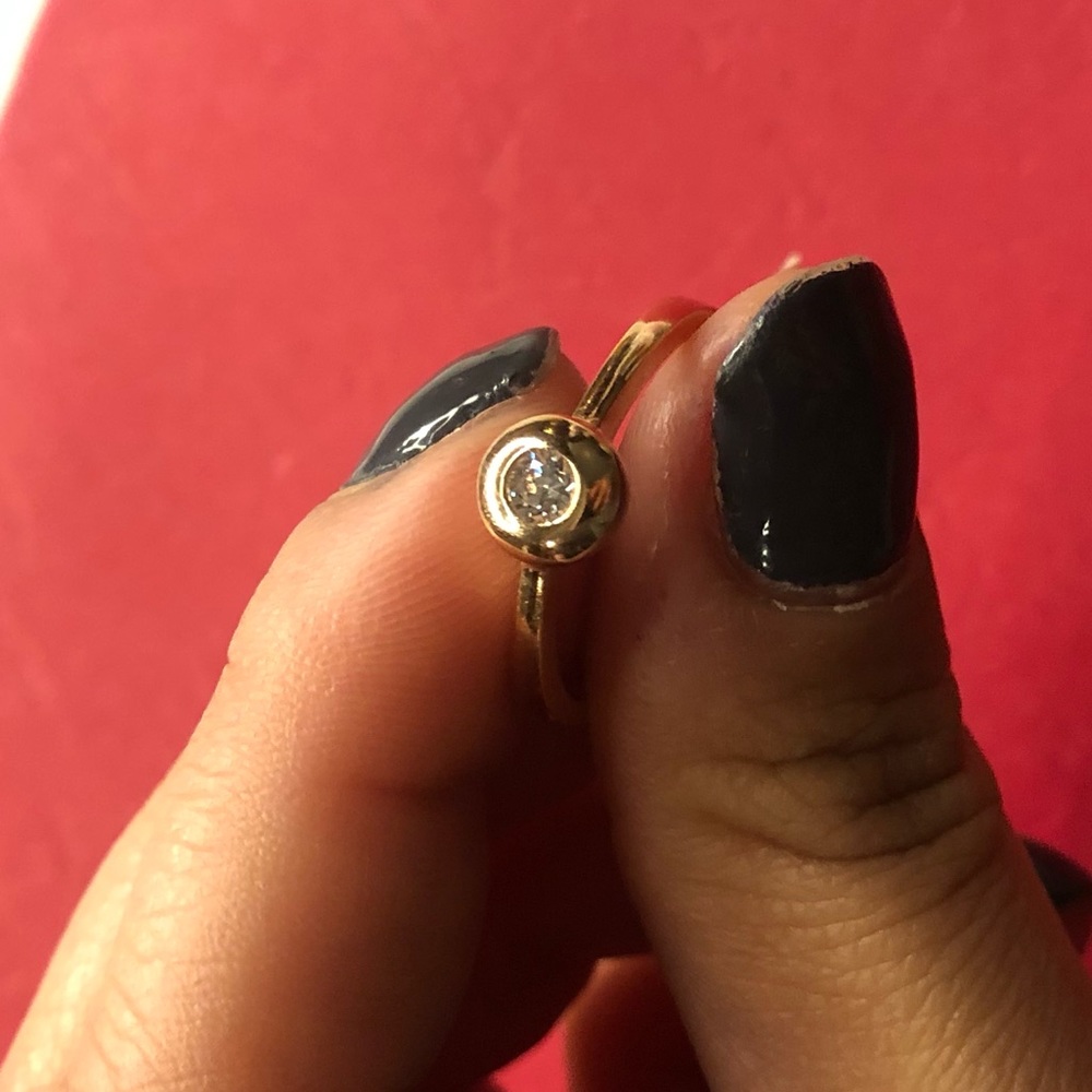 Gold ring - Picture 2 of 3